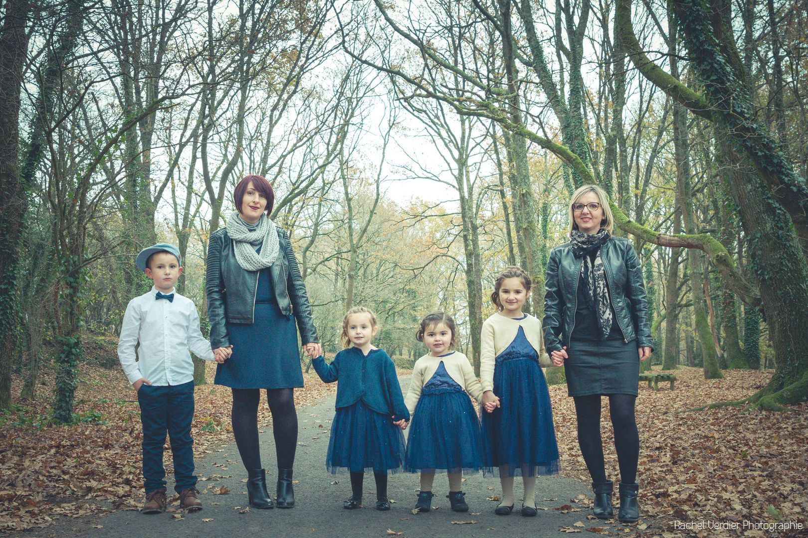 Jessie, Pauline, Elodie et leurs enfants